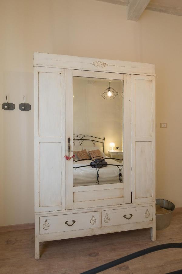 B&B In Acquaviva Livorno Ngoại thất bức ảnh